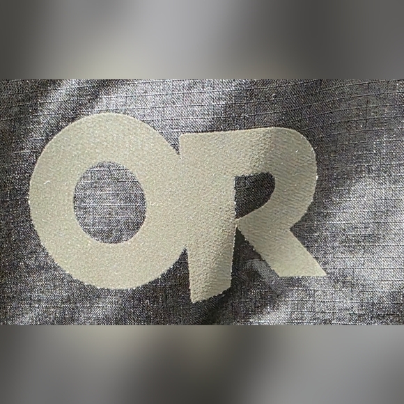 NWT Outdoor Research Black Men's Helium Wind Hoodie Windbreaker S Jacket OR New - Picture 10 of 10